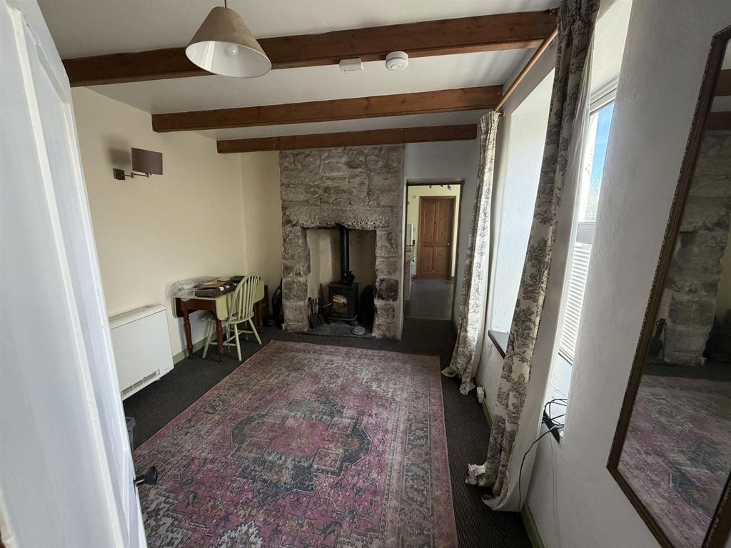 Property photo 3 of 17 Img_0932.Jpeg