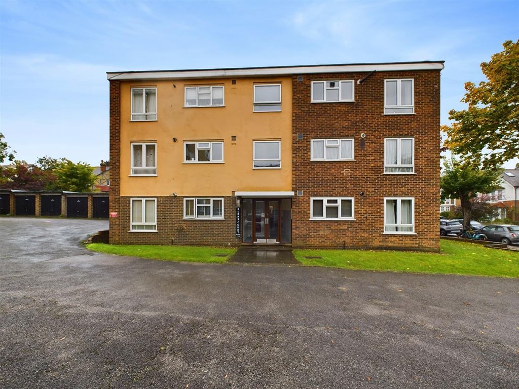 Property photo 1 of 12 Cam02885G0-Pr0224-Still012.Jpg