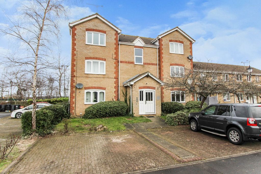 Property photo 1 of 9