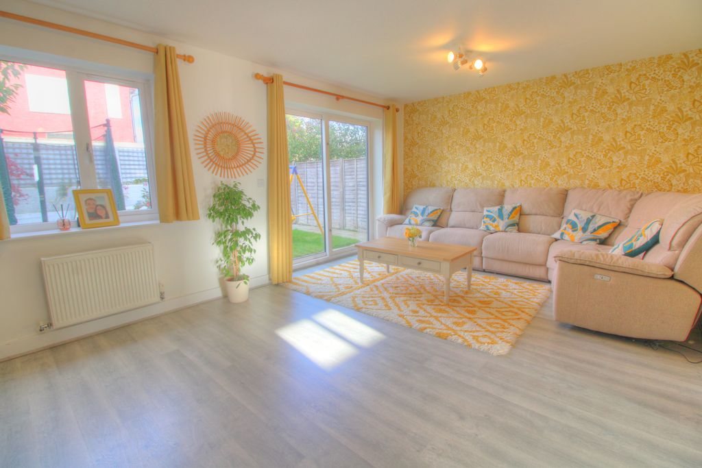 Property photo 2 of 14 Photo #2