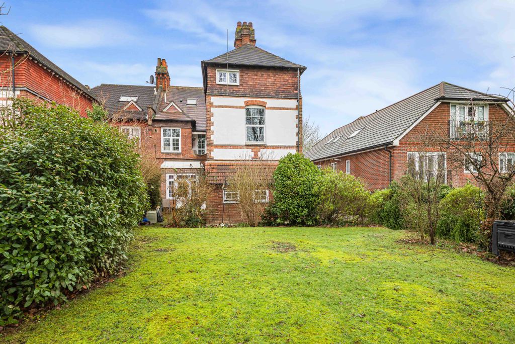 Property photo 2 of 13