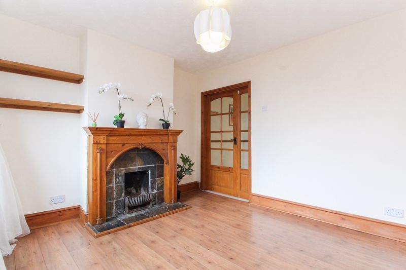 Property photo 3 of 15 Dining Room