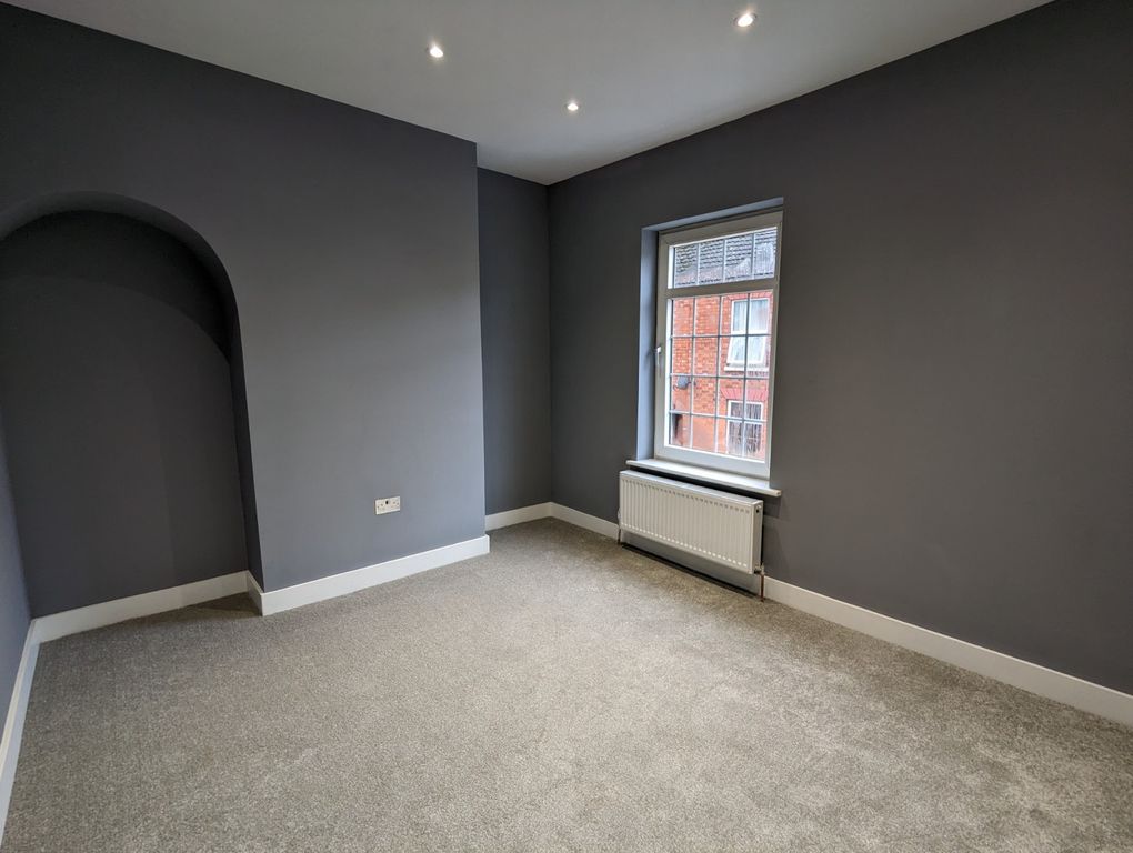 Property photo 2 of 9 Image