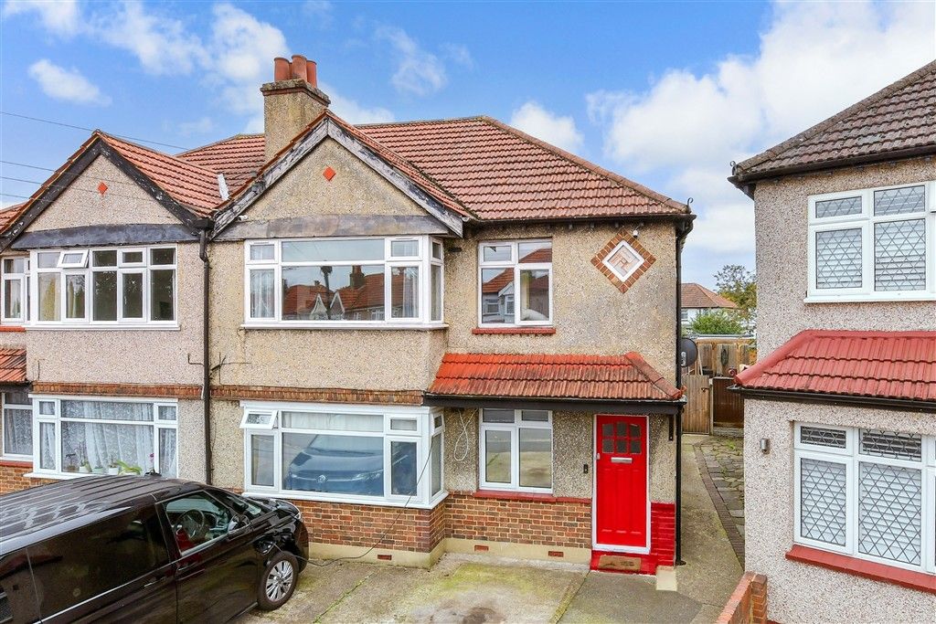 Property photo 3 of 9 External (Web)