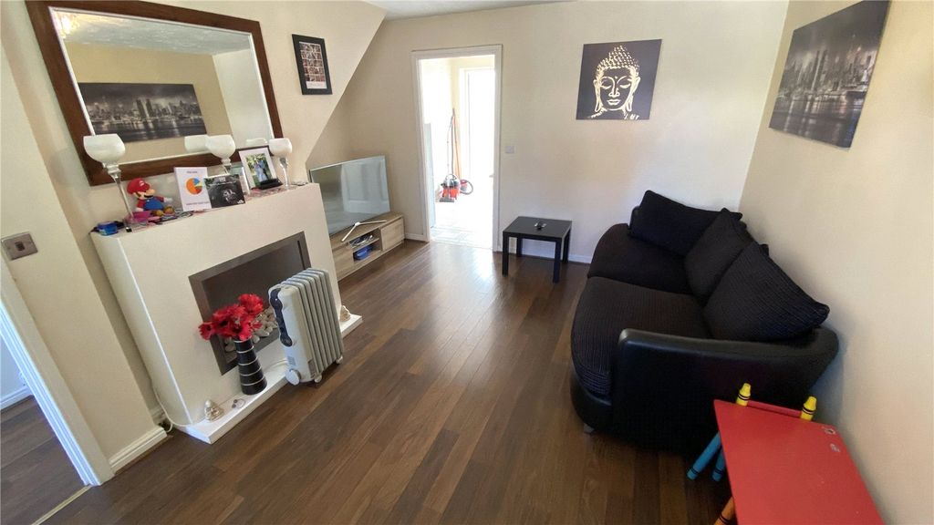 Property photo 3 of 11 Picture No. 09