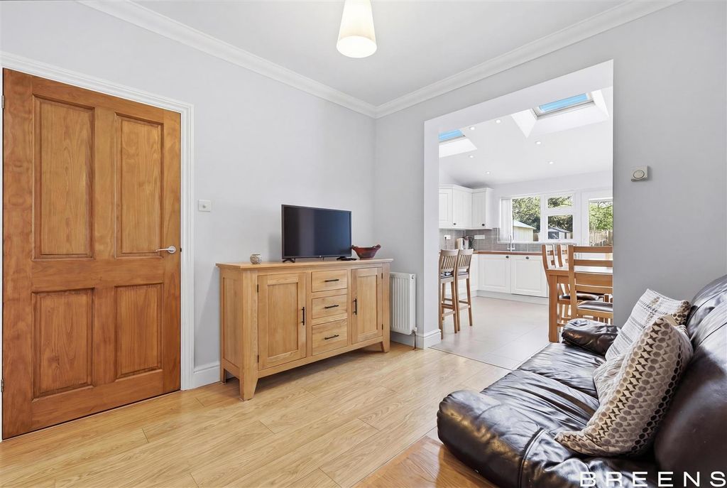 Property photo 3 of 31 6_007_Img_1276_Reedit_8Fe4c44F_Autoremove_28348196