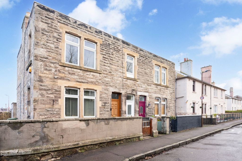 Property photo 1 of 12 4831151