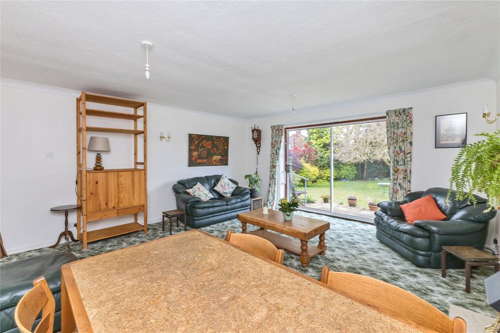 Property photo 3 of 17 Picture No. 18