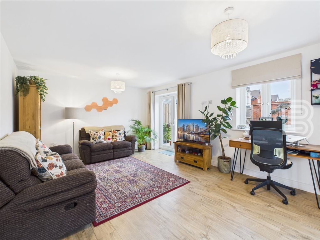 Property photo 3 of 21 Cam05587G0-Pr0080-Still011.Jpg