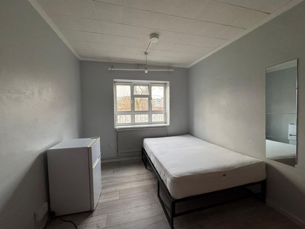 Property photo 2 of 2