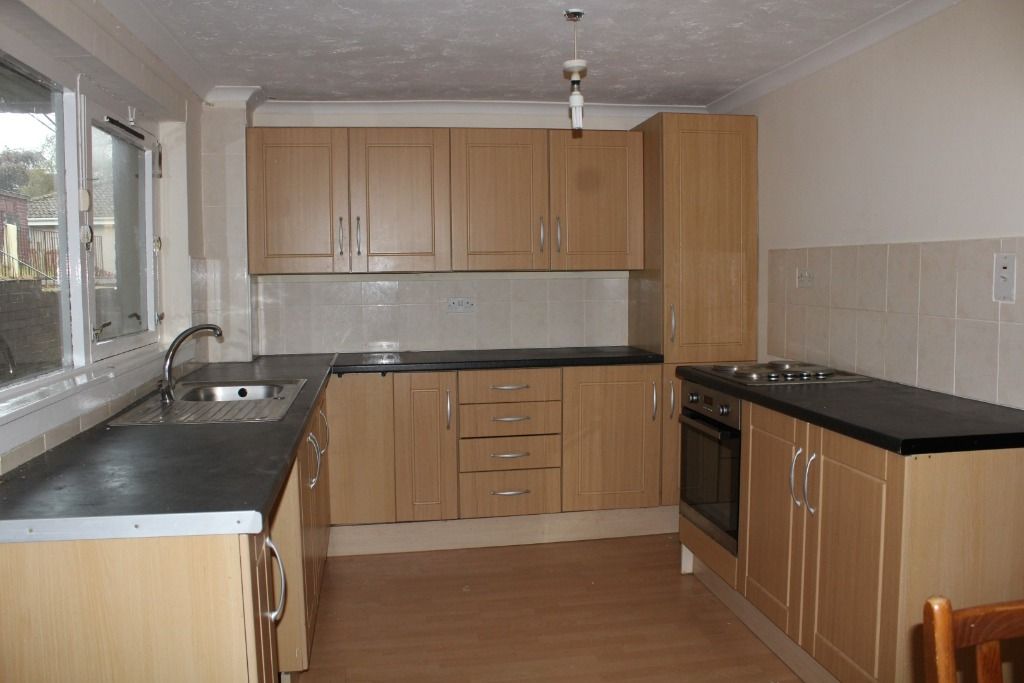 Property photo 3 of 9 Photo 3