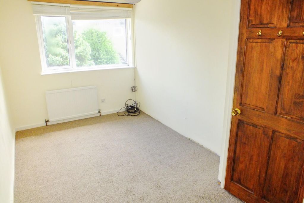 Property photo 3 of 10 3.Jpg