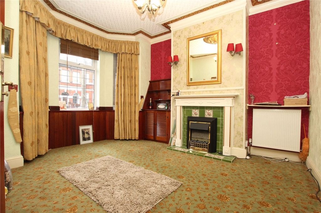 Property photo 2 of 14 Picture 2