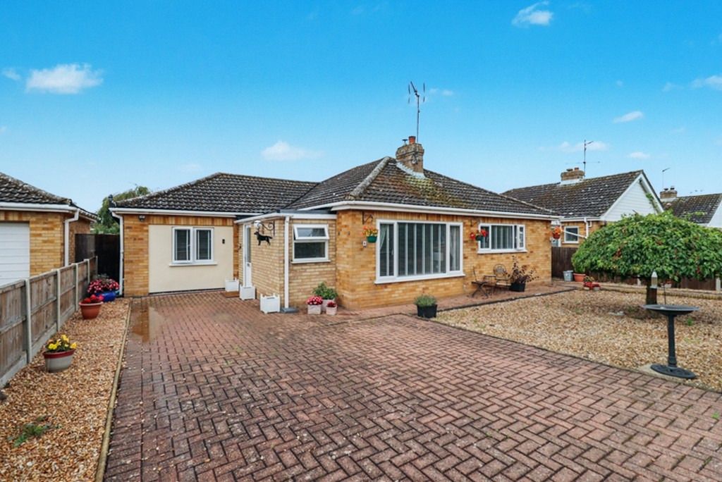 Property photo 1 of 16 3869921
