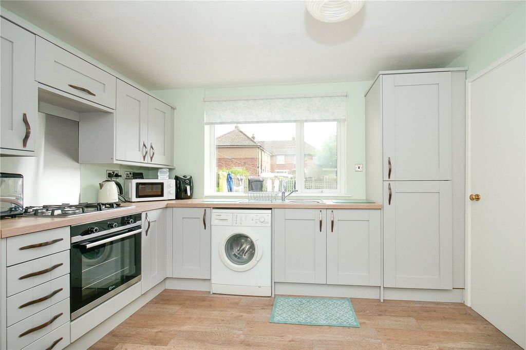 Property photo 3 of 14 Picture No. 13
