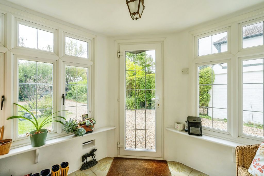Property photo 2 of 17 Photography