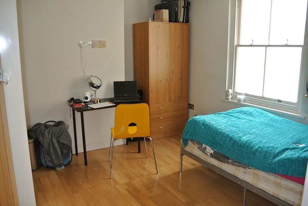 Property photo 2 of 4