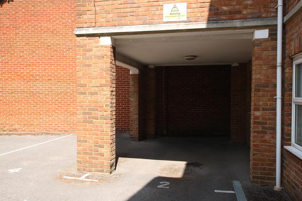 Property photo 2 of 8 Img_1346.Jpg