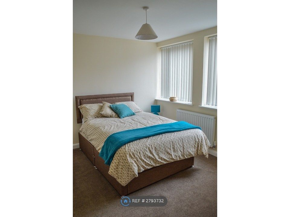 Property photo 3 of 8