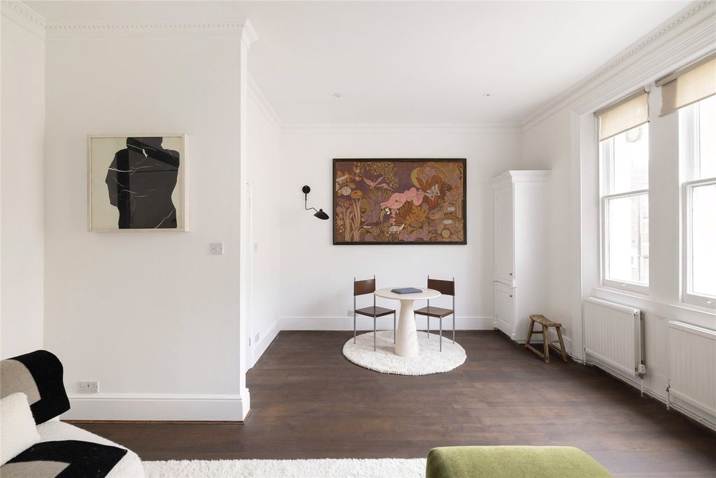 Property photo 3 of 12 Picture No. 11