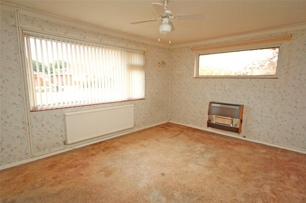 Property photo 3 of 13 Picture No. 02