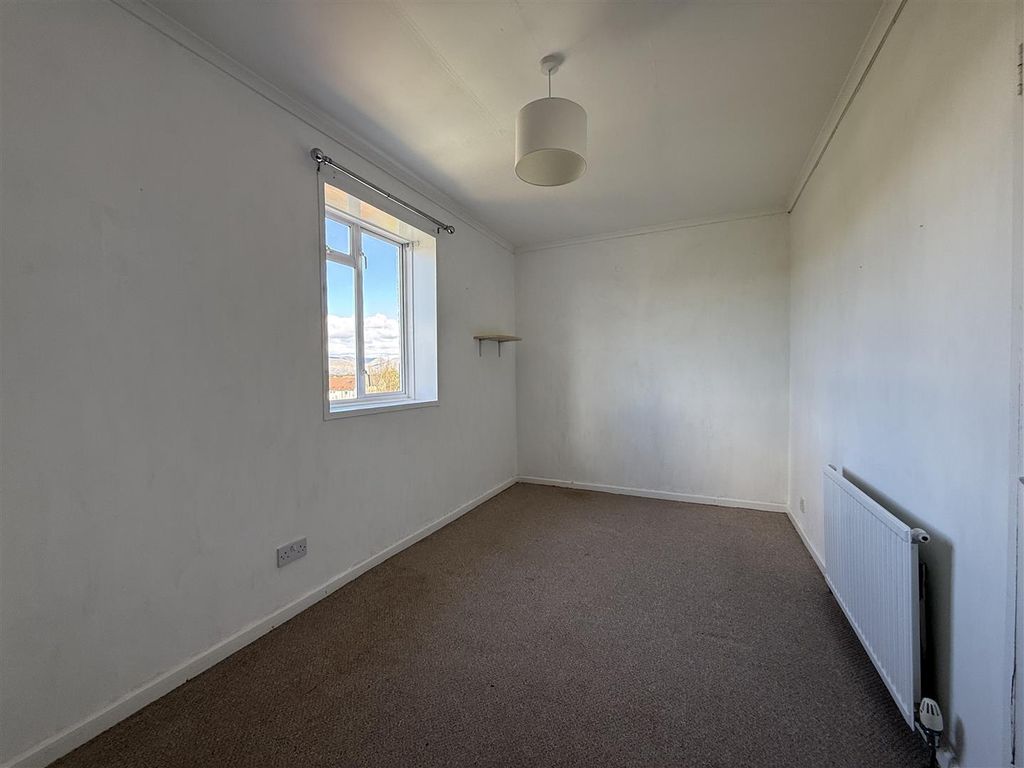 Additional image 11 of 3 bed flat for saleNorthfield Road, Bonhill, Alexandria G83