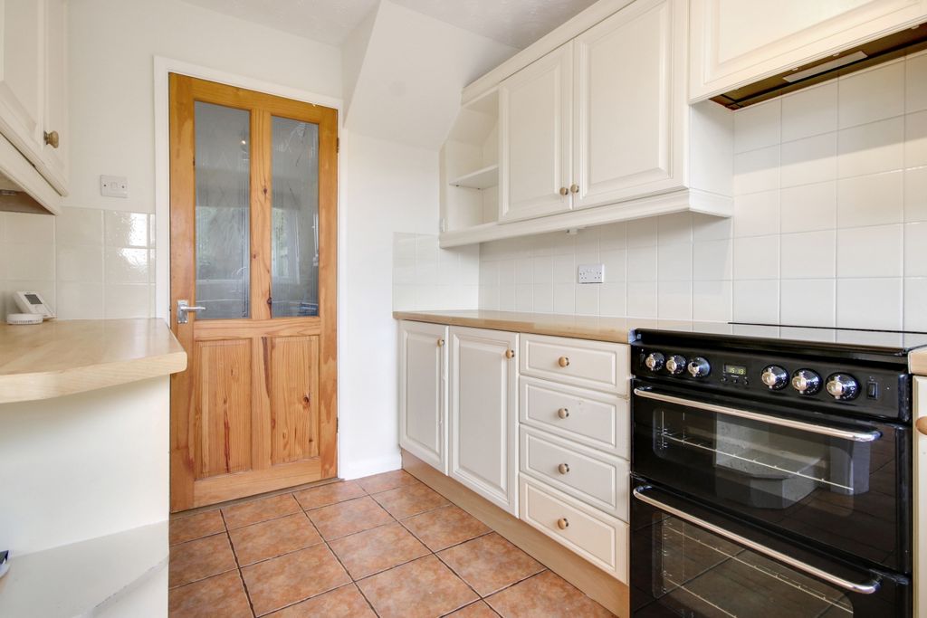 Property photo 2 of 16 Img_9345-Img_9347