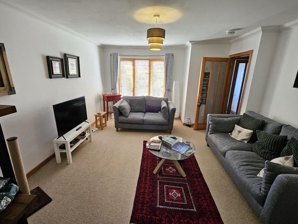 Property photo 2 of 10 Gallery