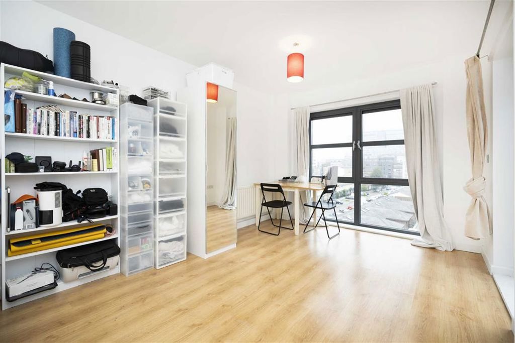 Property photo 2 of 7