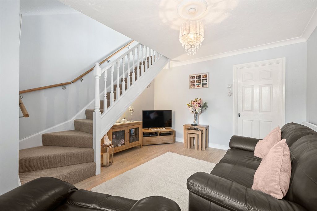 Property photo 3 of 16 Picture No. 13