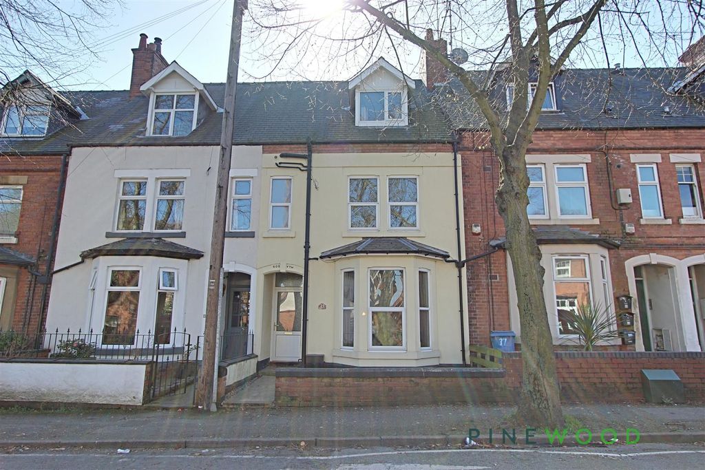 Property photo 1 of 18 Front