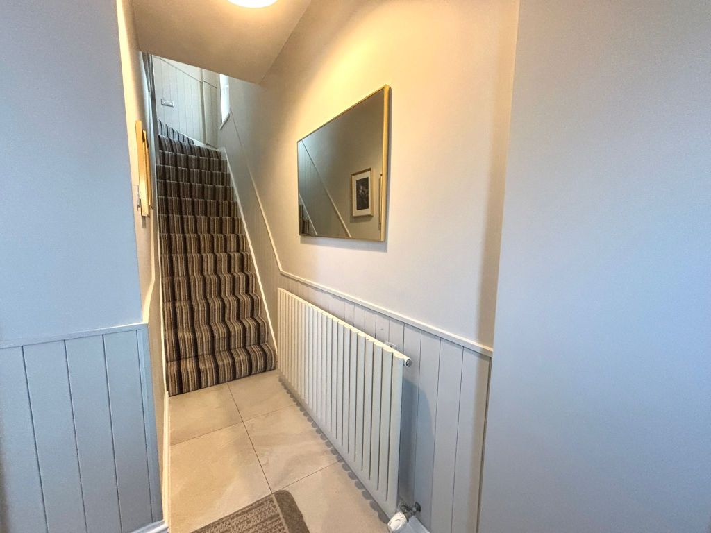 Property photo 2 of 33 Hallway