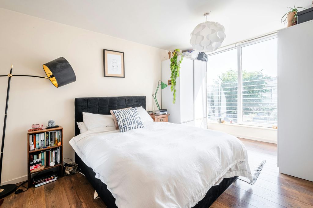 Property photo 3 of 7 Mowlem St 20 F3  Low Res 9.Jpg