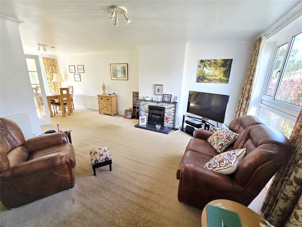 Property photo 2 of 16 Picture No. 02