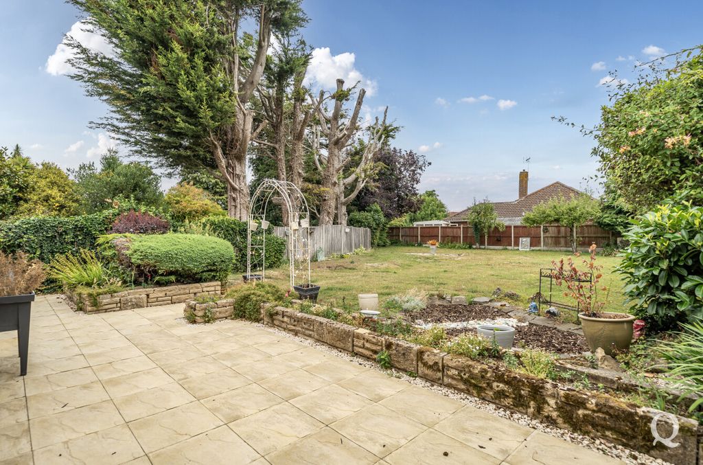Property photo 3 of 25 Bb355Df3-93E7-4Fb...