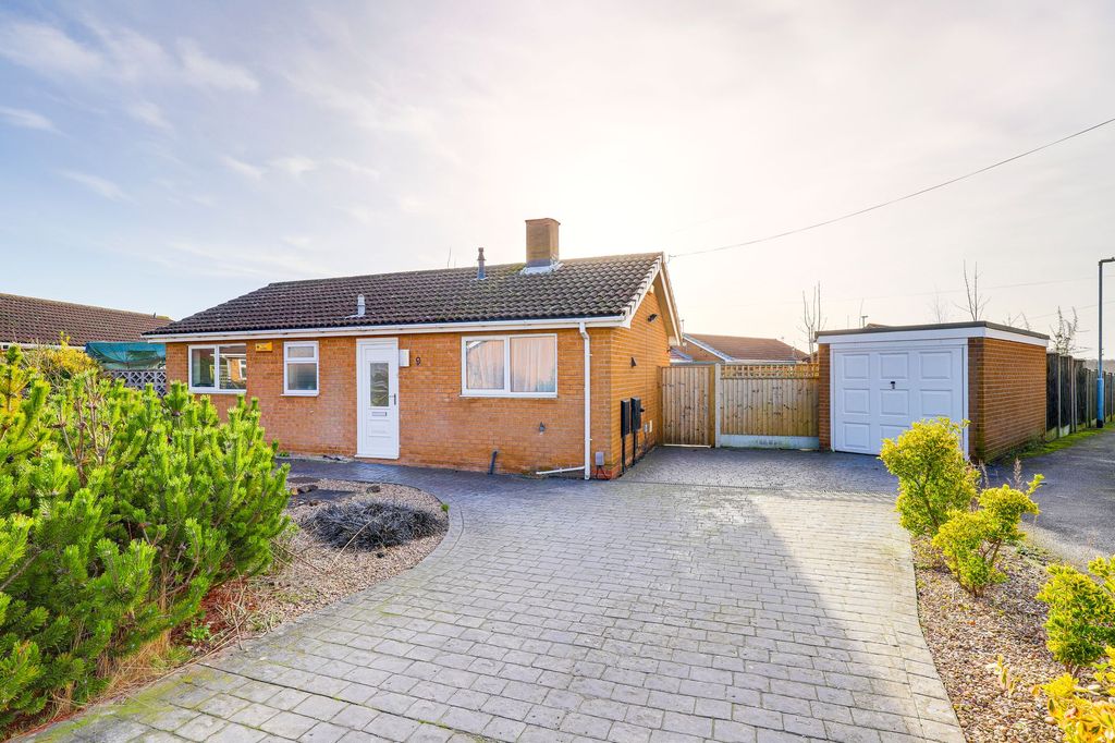 Property photo 1 of 19