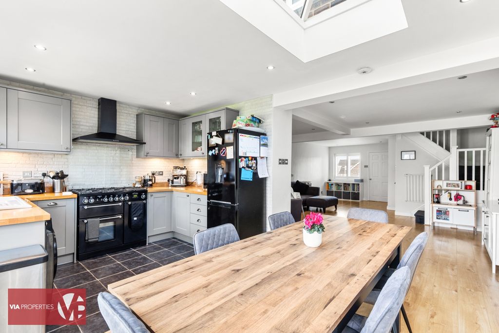 Property photo 2 of 22 Photo 20