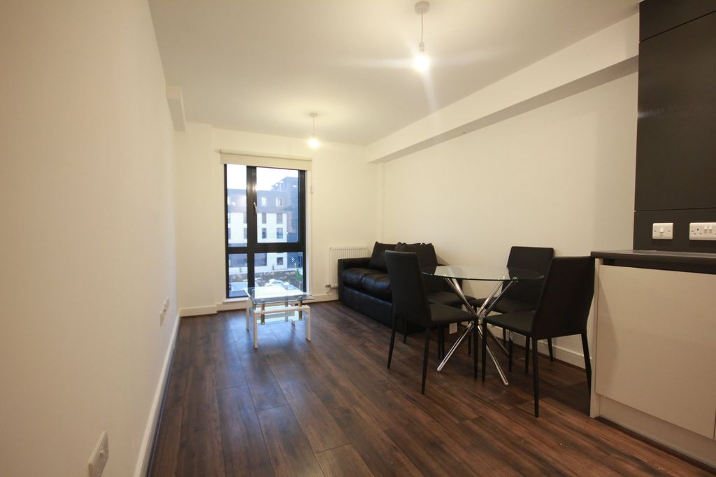 Property photo 2 of 5