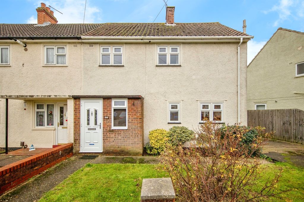 Property photo 1 of 17