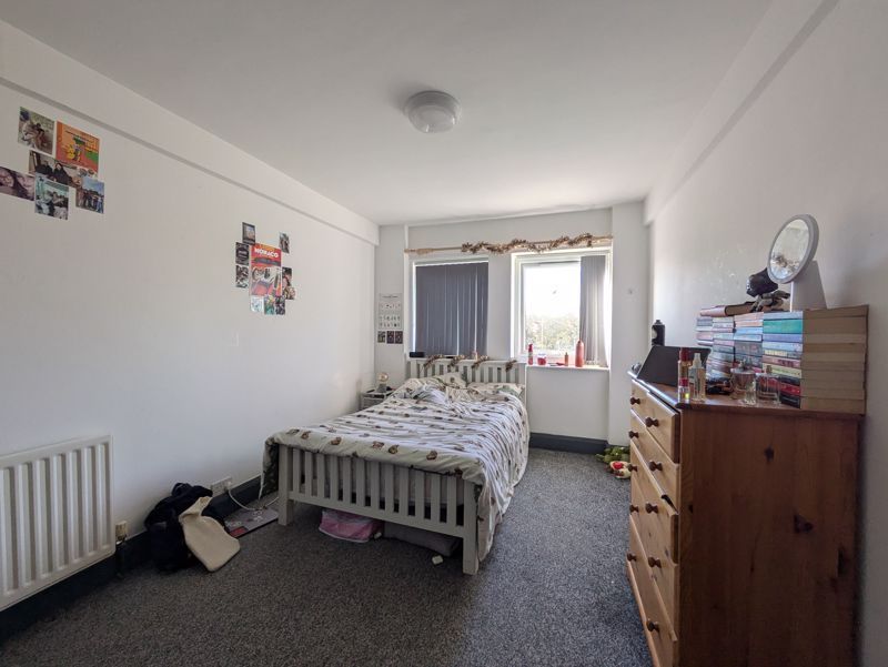 Property photo 2 of 13 Photo 18