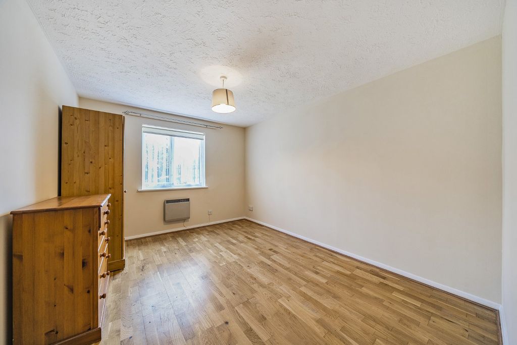 Property photo 3 of 6 Picture No. 07