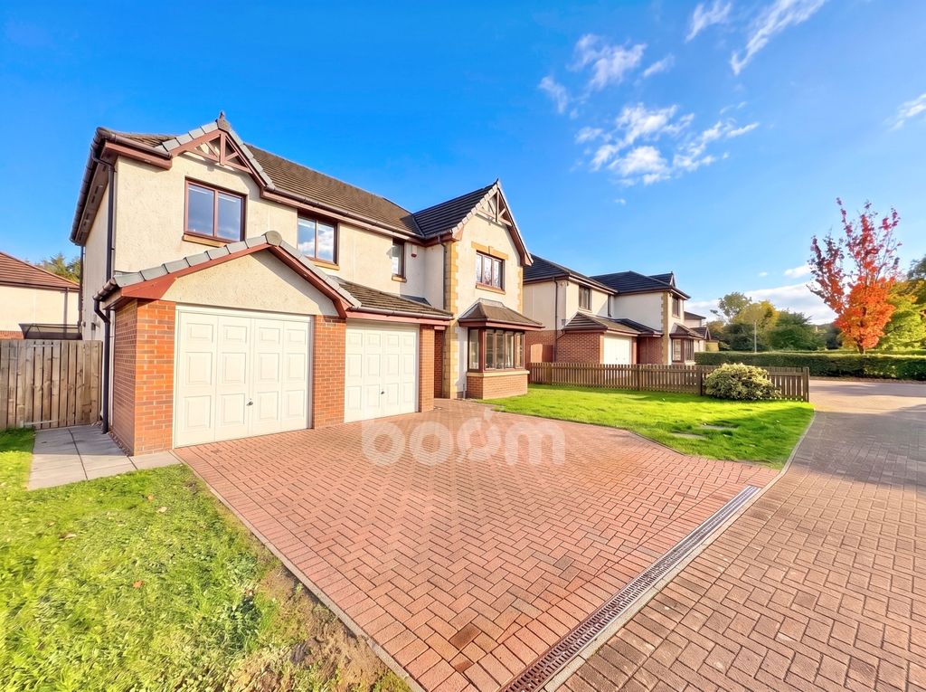 Property photo 1 of 38 Patrickbank Wynd, Elderslie Five Bedroom Detached