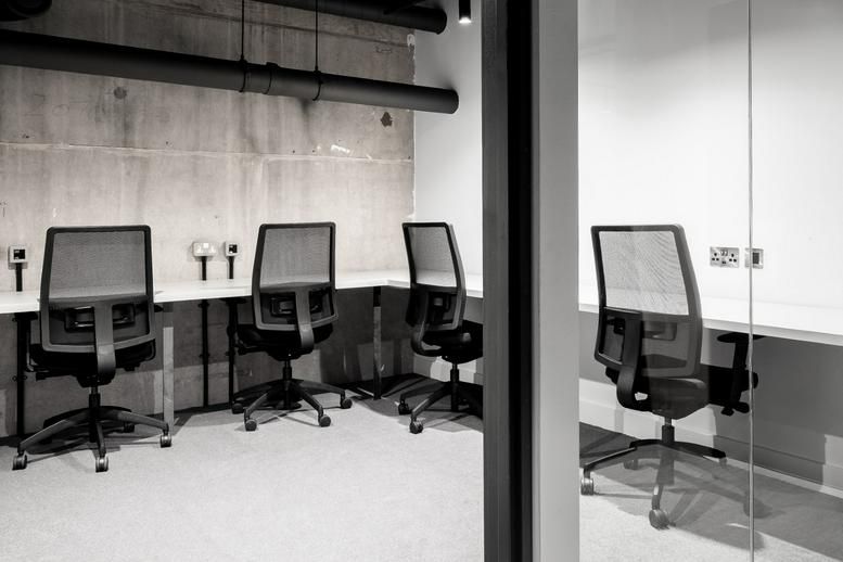 Property photo 2 of 20