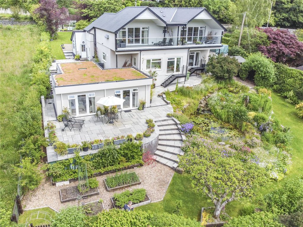 Property photo 1 of 59 Picture No. 65