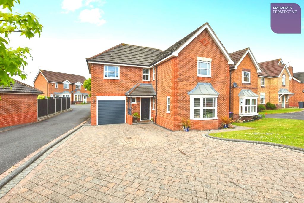 Property photo 1 of 18 Pbox-Img.Jpg