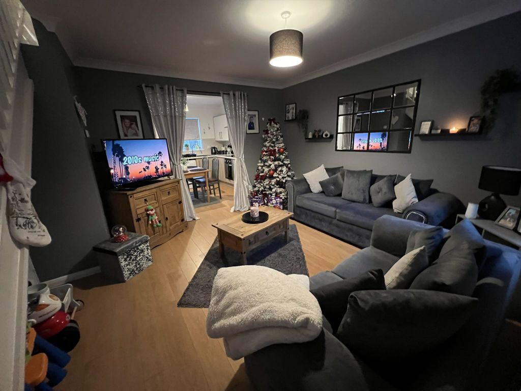 Property photo 2 of 7 Img_2024