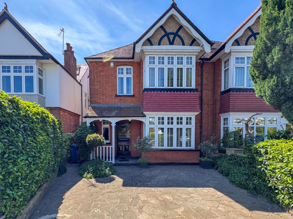 Property photo 1 of 23 4123100