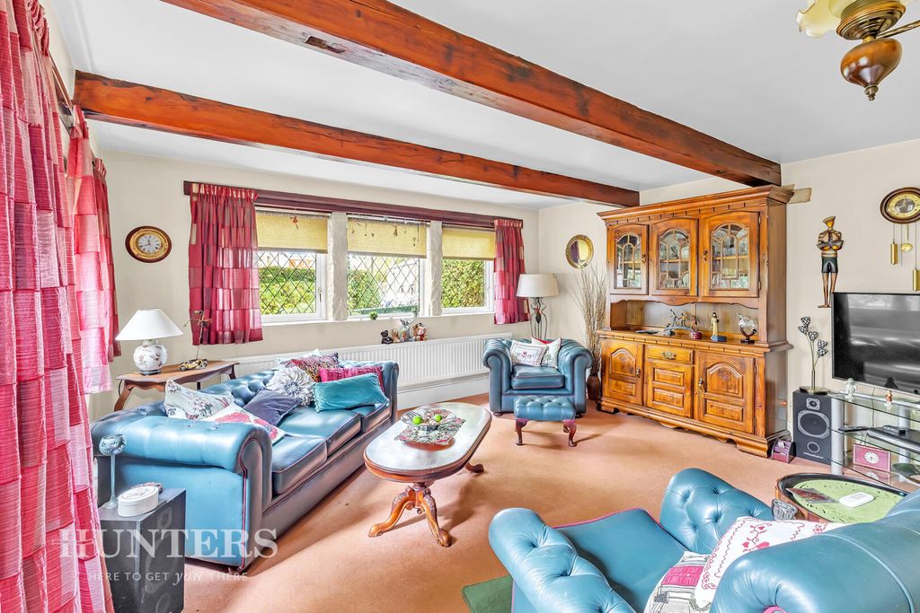 Property photo 2 of 28 Living Room