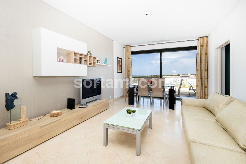 Property photo 2 of 30