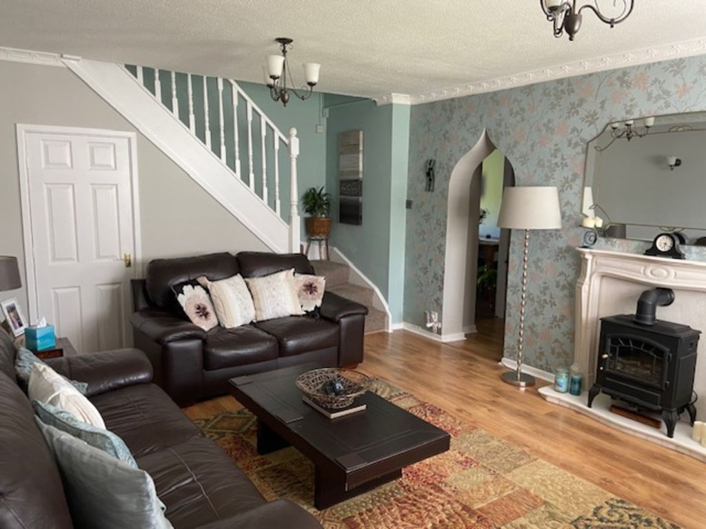 Property photo 3 of 19